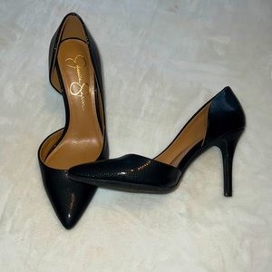 Jessica Simpson heels